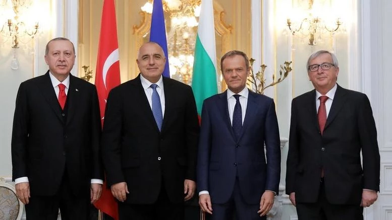 «Χαστούκι» ΕΕ σε Ερντογάν: «Η Τουρκία να επανεξετάσει την κράτηση των Ελλήνων»